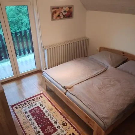 Alsoorsi Pihenohaz * Alsóörs